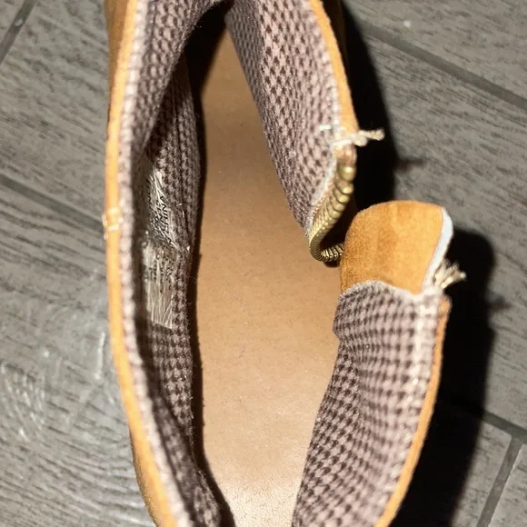 Boots worn maybe 3 times - Picture 5 of 5